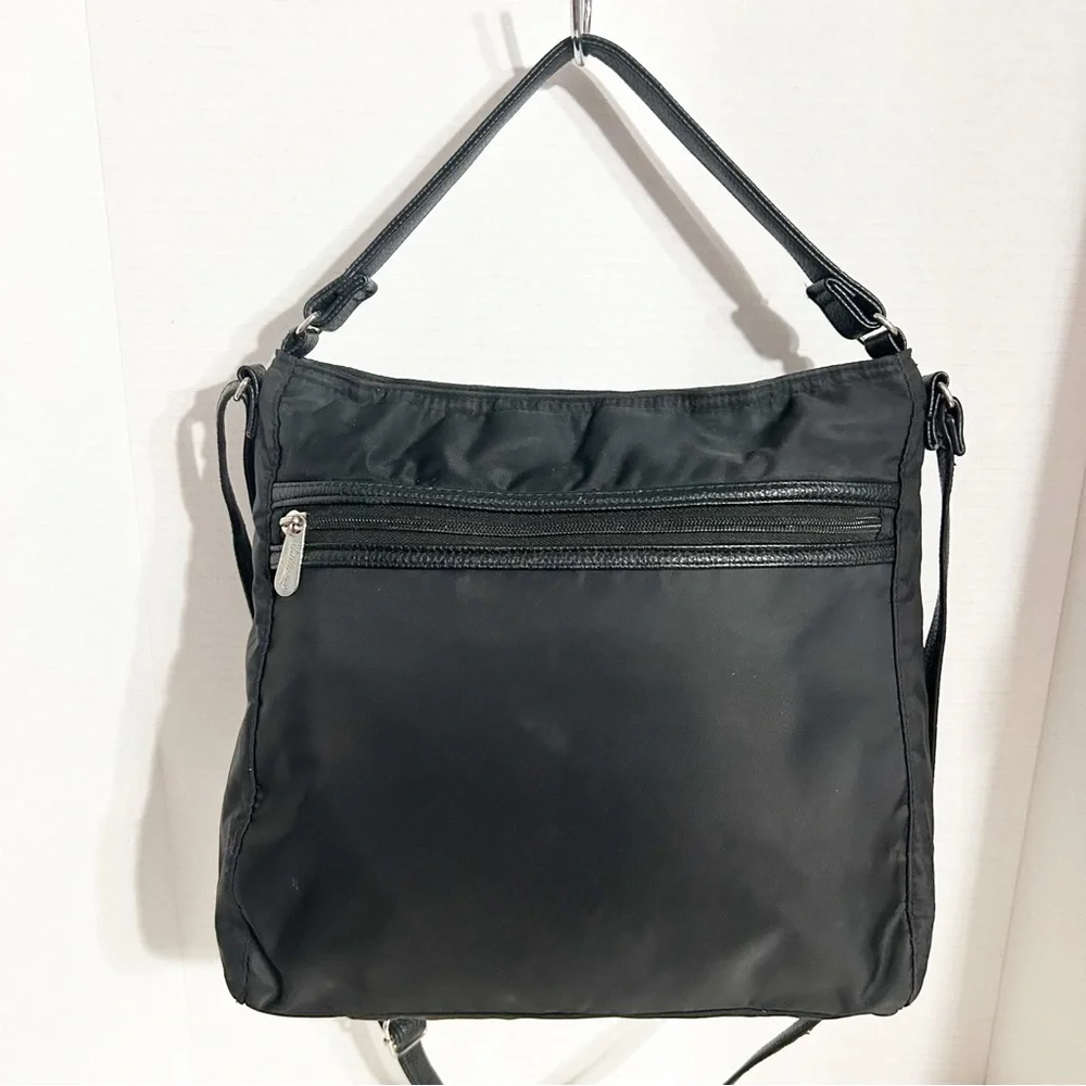 Thirty-One Gifts Black Nylon Crossbody Bag Multiple Zip Pockets Adjustable Strap